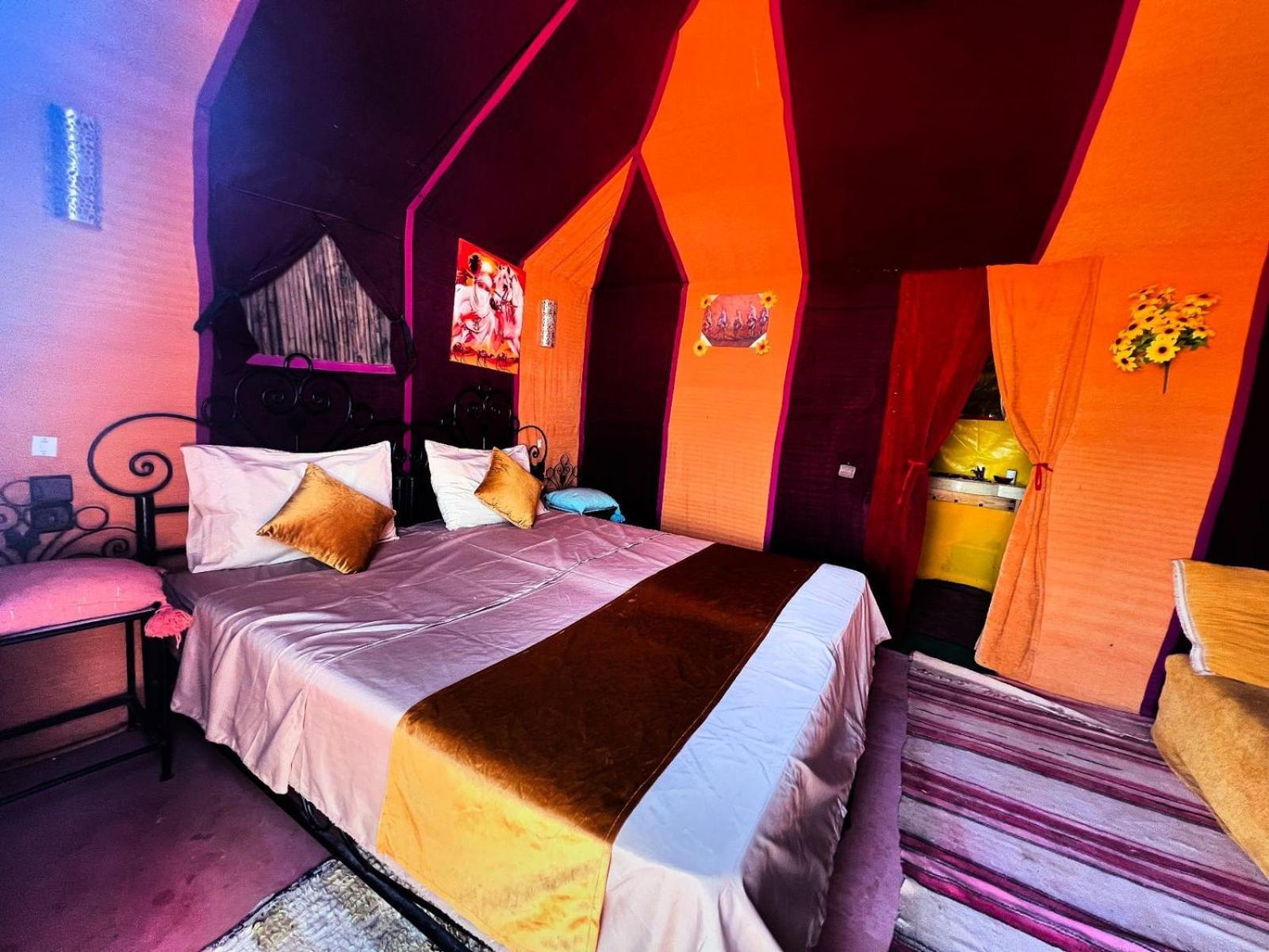 Desert Camp Camel & Sandboarding Merzouga Extérieur photo