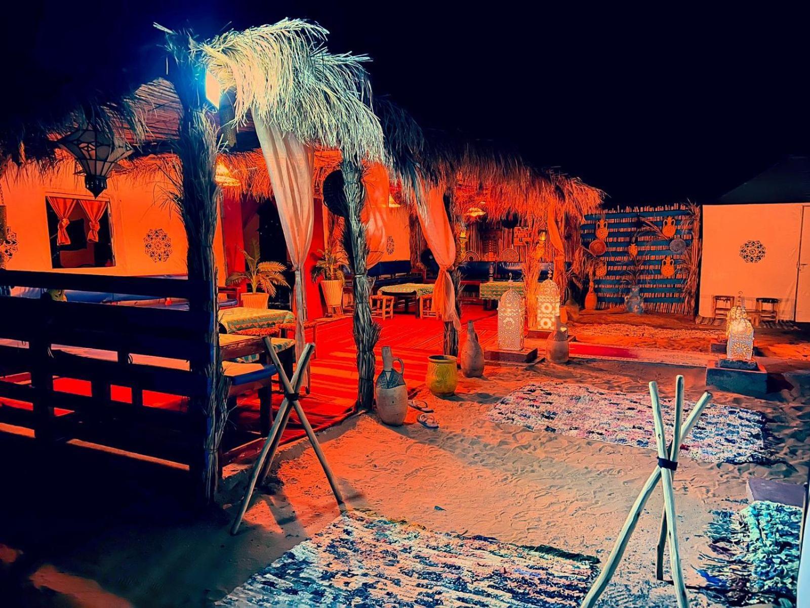 Desert Camp Camel & Sandboarding Merzouga Extérieur photo